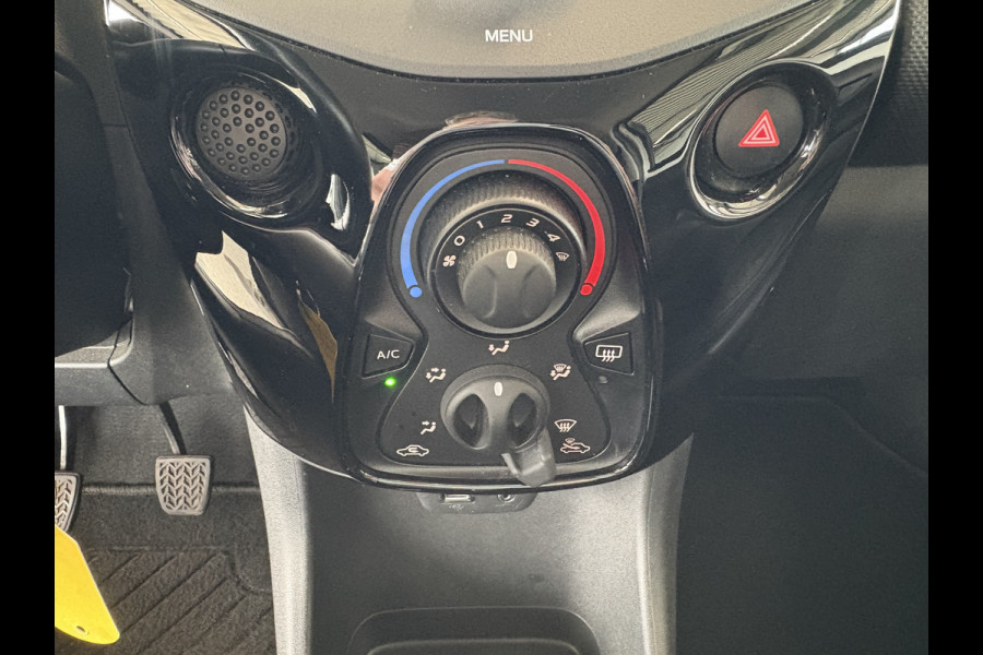 Citroën C1 1.0 VTi Comfort Look 5-drs. AIRCO/MEDIA/PRIVACYGLASS