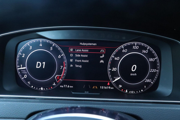 Volkswagen Golf 2.0 TSI GTI Performance | PANO / VIRT. COCKPIT / KEYLESS / CAMERA