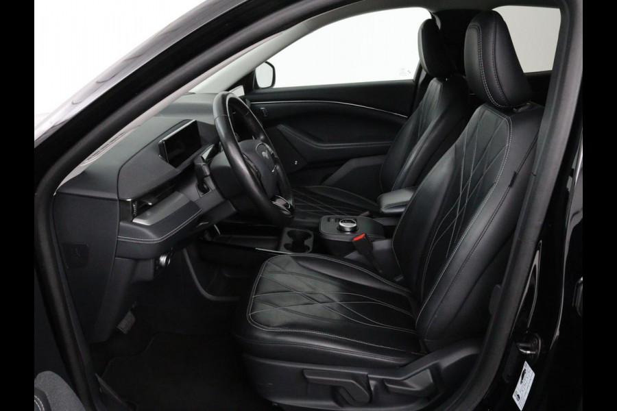 Ford Mustang Mach-E RWD 75 kWh | Leder | Stoelverwarming | Adaptive cruise | 360 camera | Adaptive cruise | B&O Sound | Stuurverwarming | Full LED