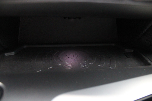 Peugeot 408 1.6 HYbrid 225PK GT **ALLE OPTIES** | PANORAMISCH SCHUIF/KANTEL DAK | MATRIX LED KOPLAMPEN | VOLLEDIG LEDEREN BEKLEDING | STOELEN ELEKTRISCH VERSTELBAAR MET VERWARMING EN MASSAGE| BESTUURDERSTOEL MET GEHEUGEN | FOCAL AUDIO SYSTEM | NIGHT VISION | ELEKTRISCH BEDIENBARE ACHTERKLEP | ADAPTIVE CRUISE CONTROL | 20" LICHTMETAAL MONOLITHE | STUUR EN VOORRUIT VERWARMING | DRAADLOZE APPLE CARPLAY/ANDROID AUTO | NAVIGATIE | DRAADLOZE TELEFOONLADER | 360˚ CAMERA | KEYLESS ENTRY/START | PARKEERSENSOREN VOOR EN ACHTER |