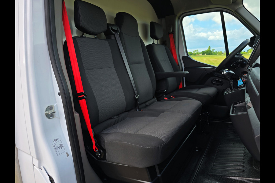 Renault Master T35 2.3 dCi Lowliner - 145 Pk - Euro 6 - Navi - Parkeercamera - Bakwagen - Plancher - Verkoopwagen