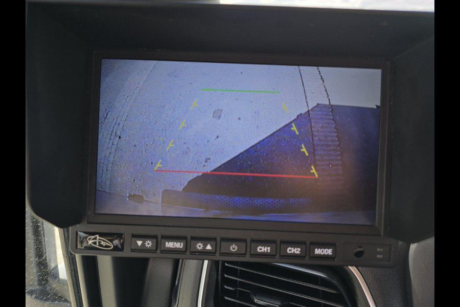 Renault Master T35 2.3 dCi Lowliner - 145 Pk - Euro 6 - Navi - Parkeercamera - Bakwagen - Plancher - Verkoopwagen
