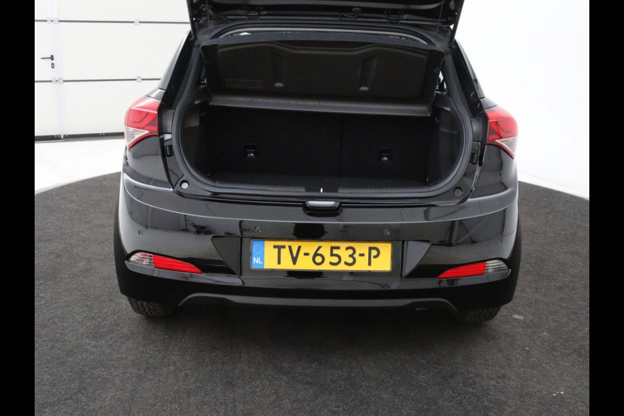 Hyundai i20 1.0 T-GDI Comfort | Navigatie | Camera | Climate control | Cruise control | DAB+ | Bluetooth | PDC