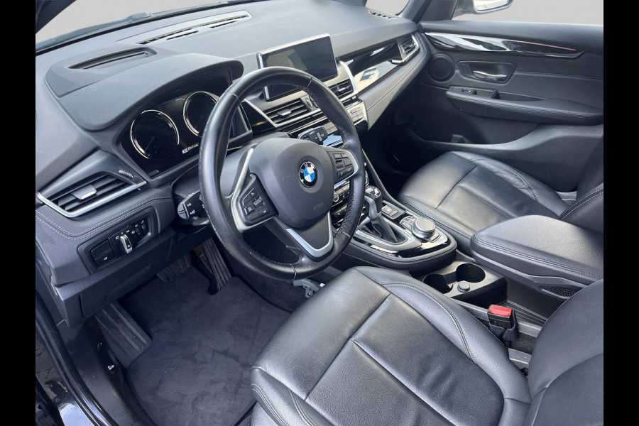 BMW 2 Serie Active Tourer 225xe iPerformance High Executive | leder | head-up display | dealer onderhouden | PHEV | plug-in