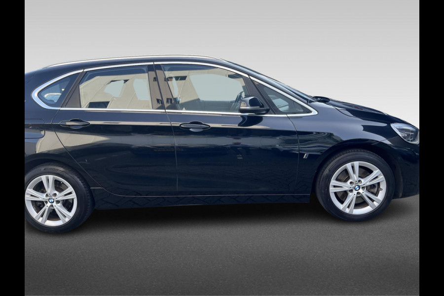 BMW 2 Serie Active Tourer 225xe iPerformance High Executive | leder | head-up display | dealer onderhouden | PHEV | plug-in