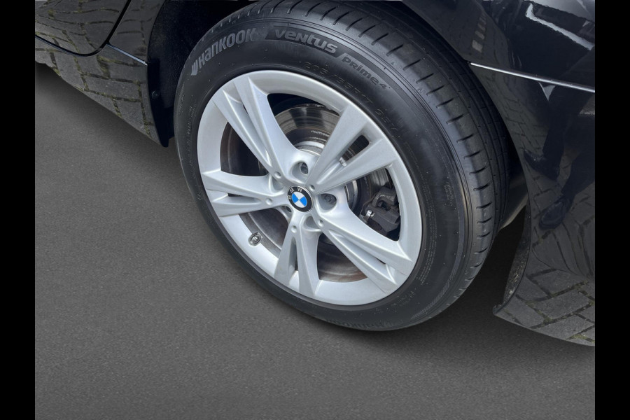 BMW 2 Serie Active Tourer 225xe iPerformance High Executive | leder | head-up display | dealer onderhouden | PHEV | plug-in