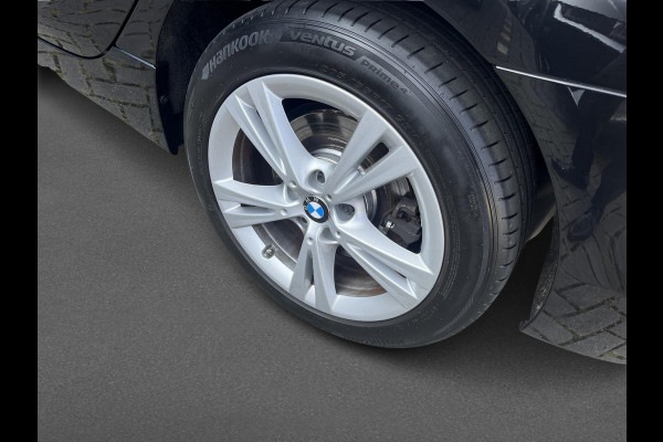 BMW 2 Serie Active Tourer 225xe iPerformance High Executive | leder | head-up display | dealer onderhouden | PHEV | plug-in