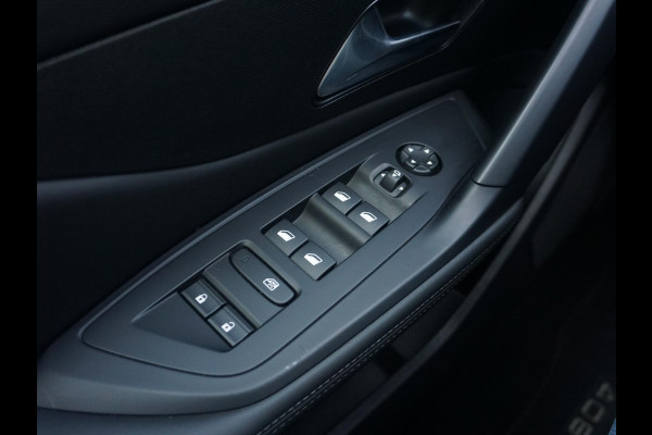 Peugeot 408 1.2 TURBO Allure Pack 130 EAT8