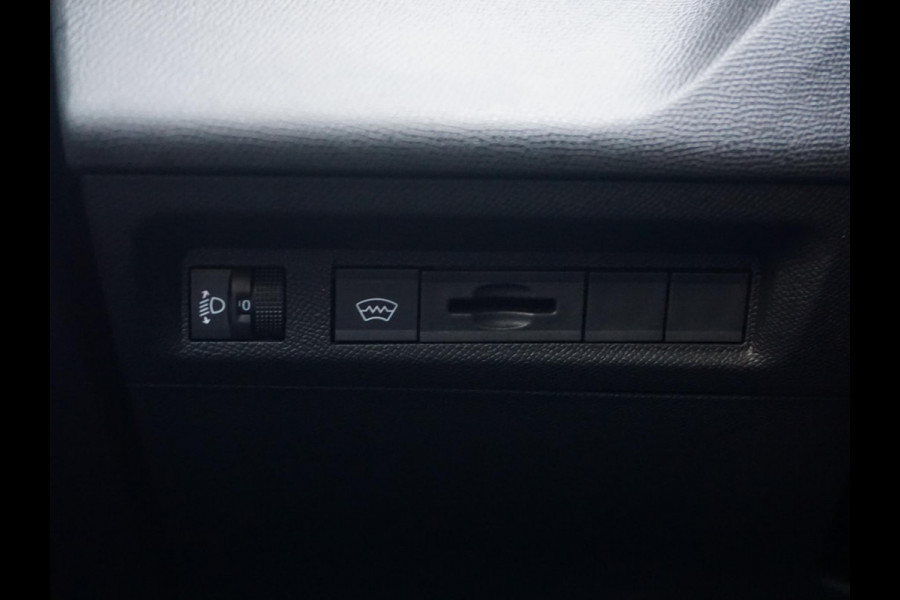 Peugeot 408 1.2 TURBO Allure Pack 130 EAT8