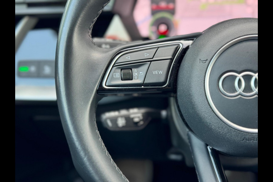 Audi A3 Sportback 40 TFSI e Edition Matrix/Dodehoek/Keyless