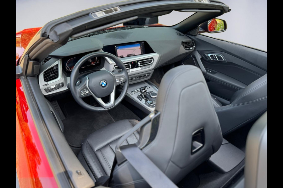 BMW Z4 Roadster SDrive20i 197 pk Automaat M SPORT, 9200 km, garantie tot en met 2029