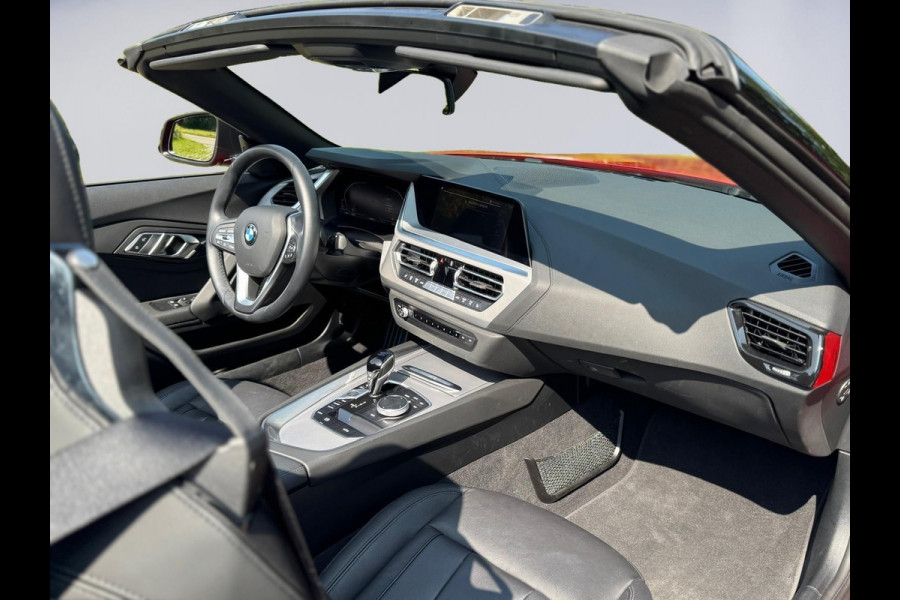 BMW Z4 Roadster SDrive20i 197 pk Automaat M SPORT, 9200 km, garantie tot en met 2029