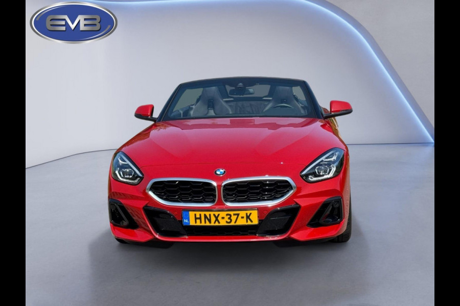 BMW Z4 Roadster SDrive20i 197 pk Automaat M SPORT, 9200 km, garantie tot en met 2029