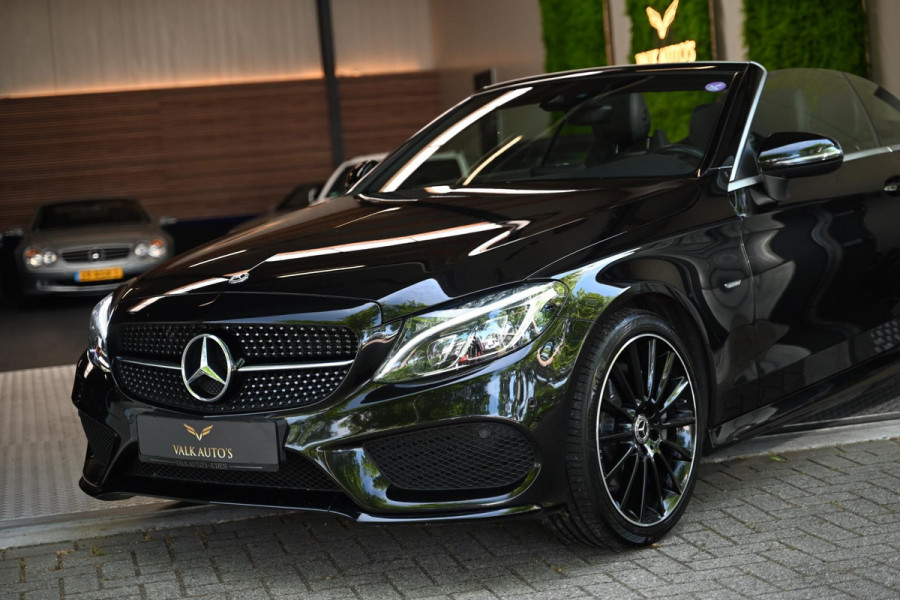 Mercedes-Benz C-Klasse Cabrio 180 Premium Plus AMG Styling - Night Edition - Airscarf - Leer - Camera - Stoelverwarming -