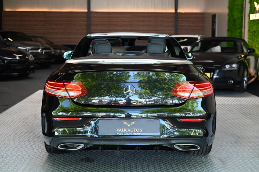 Mercedes-Benz C-Klasse Cabrio 180 Premium Plus AMG Styling - Night Edition - Airscarf - Leer - Camera - Stoelverwarming -
