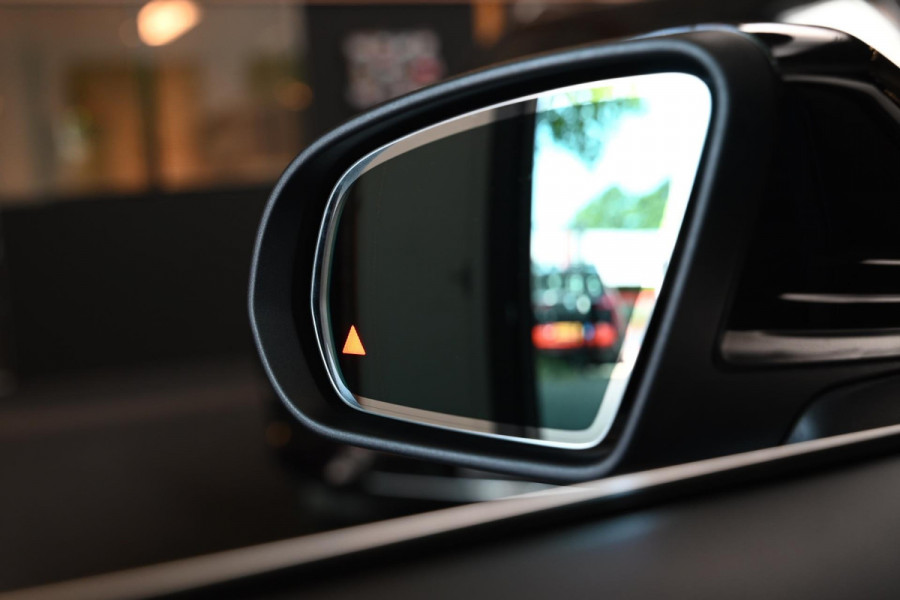 Mercedes-Benz C-Klasse Cabrio 180 Premium Plus AMG Styling - Night Edition - Airscarf - Leer - Camera - Stoelverwarming -