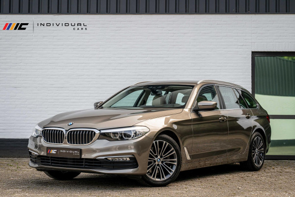 BMW 5 Serie Touring 520i Executive Leder Trekhaak LED Orig NL Auto