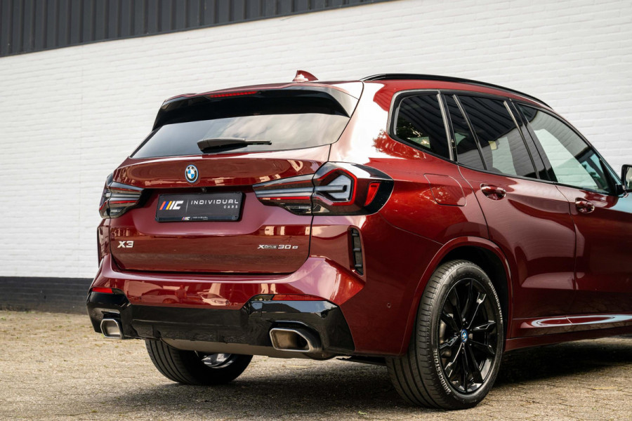 BMW X3 xDrive30e M-Sport INDIVIDUAL Carbon Tartufo Pano