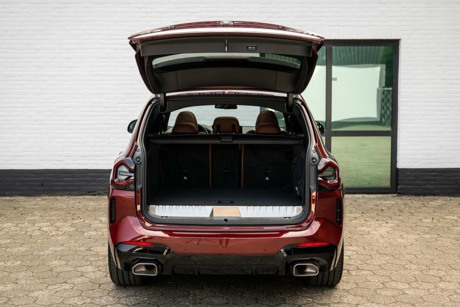 BMW X3 xDrive30e M-Sport INDIVIDUAL Carbon Tartufo Pano