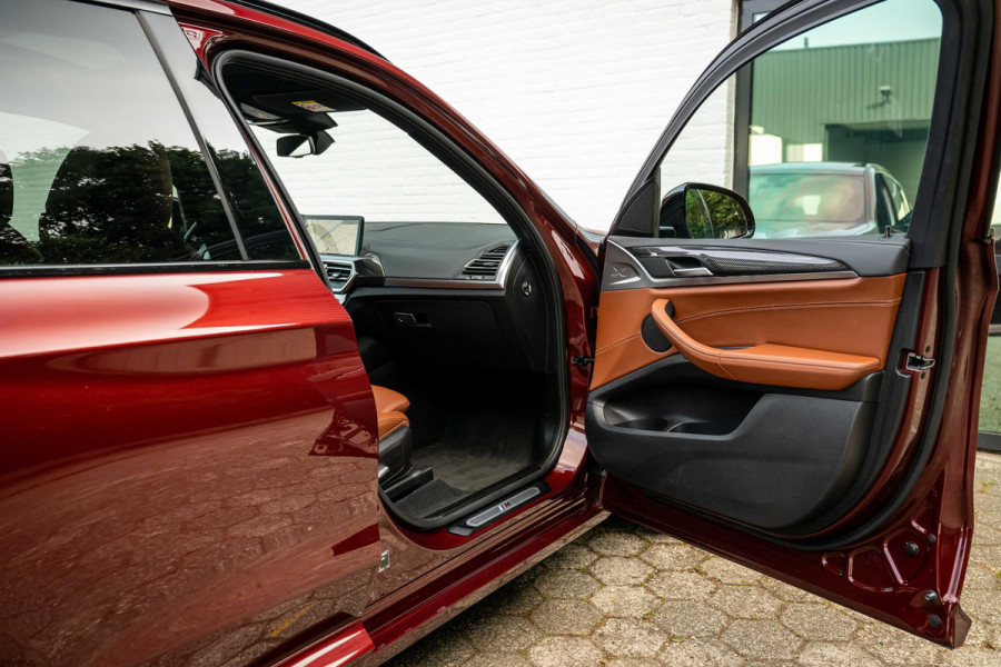 BMW X3 xDrive30e M-Sport INDIVIDUAL Carbon Tartufo Pano