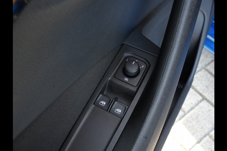 Škoda SCALA 1.0 TSI Active | Keyless Start | 18 Inch | Rijstrookdetectie