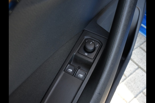 Škoda SCALA 1.0 TSI Active | Keyless Start | 18 Inch | Rijstrookdetectie