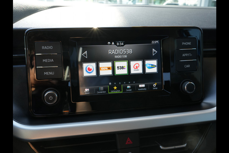 Škoda SCALA 1.0 TSI Active | Keyless Start | 18 Inch | Rijstrookdetectie