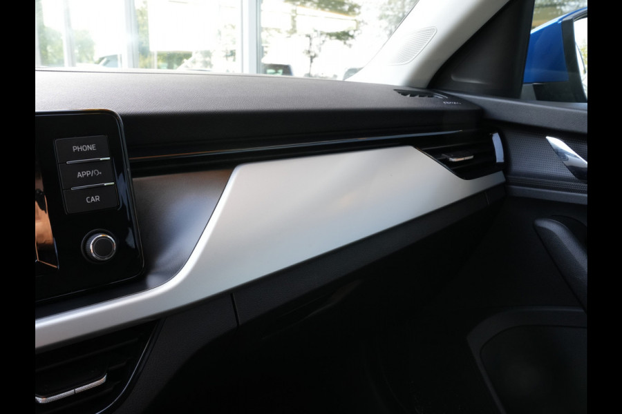 Škoda SCALA 1.0 TSI Active | Keyless Start | 18 Inch | Rijstrookdetectie