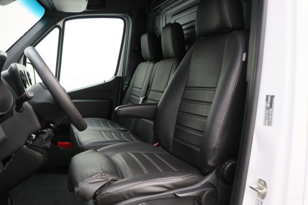 Mercedes-Benz Sprinter 214 2.2 CDI L1H1 3-Zits, Airco, Cruise, Camera, Apple Carplay, DAB, Imperiaal, Trekhaak, 16''