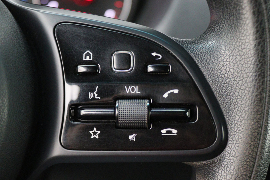 Mercedes-Benz Sprinter 214 2.2 CDI L1H1 3-Zits, Airco, Cruise, Camera, Apple Carplay, DAB, Imperiaal, Trekhaak, 16''