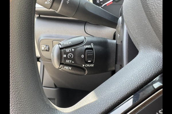Citroën C3 1.2 PureTech C-Series Navigatie Clima Cruise Carplay Led Parkeensensor achter