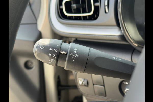 Citroën C3 1.2 PureTech C-Series Navigatie Clima Cruise Carplay Led Parkeensensor achter