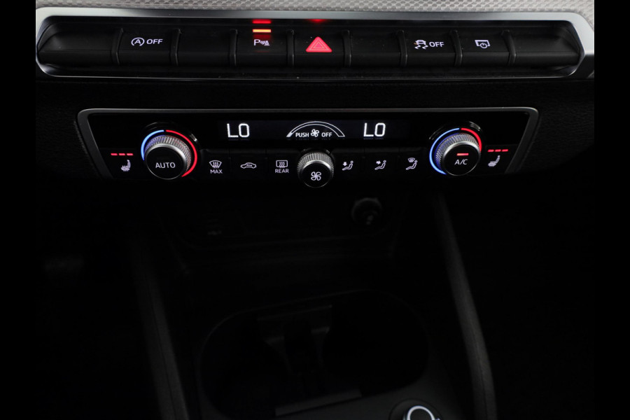 Audi Q2 30 TFSI Pro Line 110 pk | Navigatie via App | Parkeersensoren | Achteruitrijcamera | LED koplampen | Stoelverwarming |