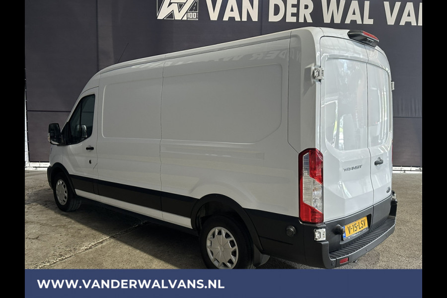 Ford Transit 2.0 TDCI 131pk L3H2 Euro6 Airco | Camera | Navigatie | Apple Carplay | Stoelverwarming Cruisecontrol, Android auto, Verwarmde voorruit, Parkeersensoren, Bijrijdersbank, 2500kg trekvermogen