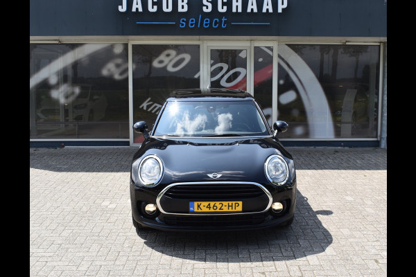 MINI Clubman 1.5 One Pepper Serious Business / Cruise control / Parkeersensoren / Keyless