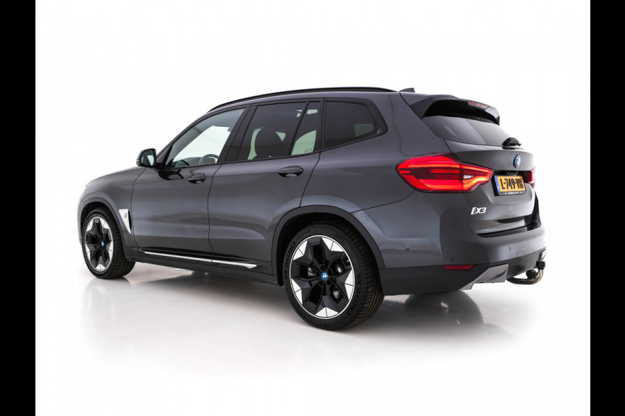 BMW iX3 High Executive 80 kWh [ 3-Fase ] (INCL-BTW) *PANO | LUXURY-LEATHER | FULL-LED | DAB | CARPLAY | ADAPTIVE-CRUISE | DIGI-COCKPIT | BLINDSPOT | HARMAN/KARDON-SOUNDSYTEM | HEAD-UP | KEYLESS | TOP-VIEW | SPORT-SEATS | TOWBAR  | .