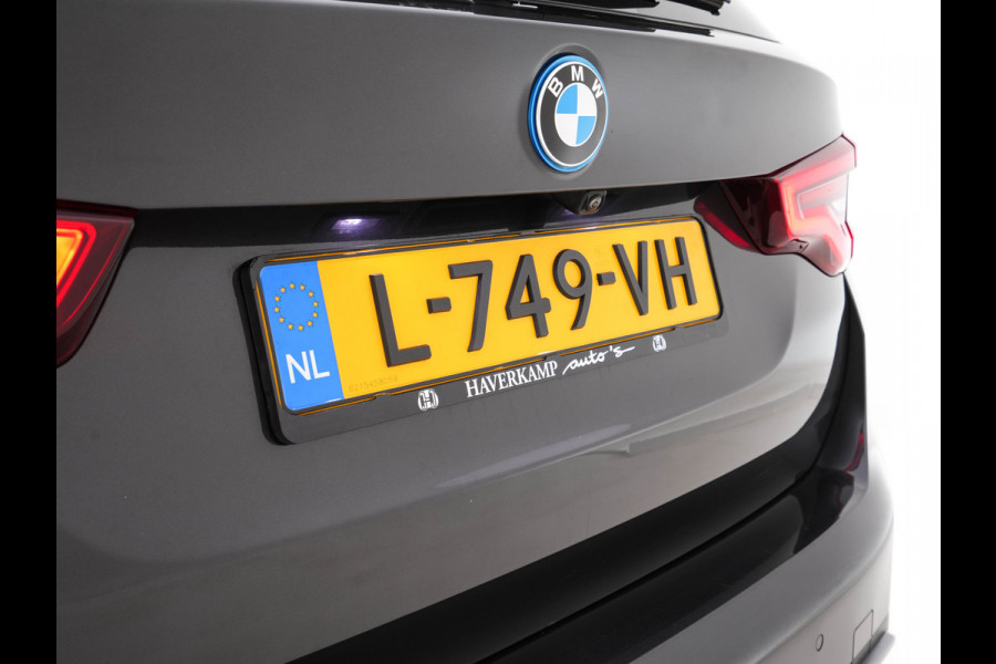 BMW iX3 High Executive 80 kWh [ 3-Fase ] (INCL-BTW) *PANO | LUXURY-LEATHER | FULL-LED | DAB | CARPLAY | ADAPTIVE-CRUISE | DIGI-COCKPIT | BLINDSPOT | HARMAN/KARDON-SOUNDSYTEM | HEAD-UP | KEYLESS | TOP-VIEW | SPORT-SEATS | TOWBAR  | .