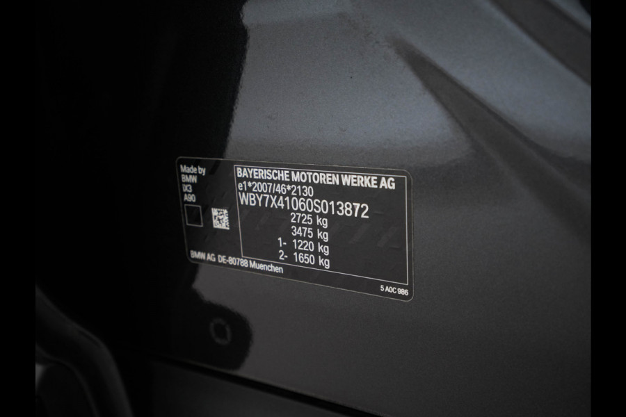 BMW iX3 High Executive 80 kWh [ 3-Fase ] (INCL-BTW) *PANO | LUXURY-LEATHER | FULL-LED | DAB | CARPLAY | ADAPTIVE-CRUISE | DIGI-COCKPIT | BLINDSPOT | HARMAN/KARDON-SOUNDSYTEM | HEAD-UP | KEYLESS | TOP-VIEW | SPORT-SEATS | TOWBAR  | .