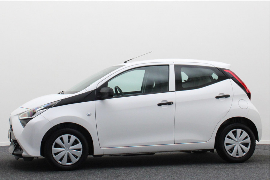 Toyota Aygo 1.0 VVT-i x-fun 5-Deurs, Airco, Cruise, Bluetooth, Elektrische Ramen, DAB, Xenon