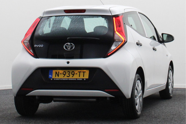 Toyota Aygo 1.0 VVT-i x-fun 5-Deurs, Airco, Cruise, Bluetooth, Elektrische Ramen, DAB, Xenon