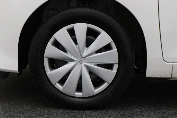 Toyota Aygo 1.0 VVT-i x-fun 5-Deurs, Airco, Cruise, Bluetooth, Elektrische Ramen, DAB, Xenon
