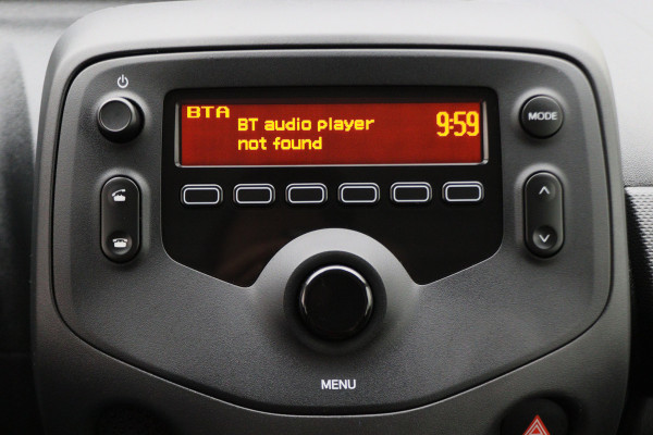 Toyota Aygo 1.0 VVT-i x-fun 5-Deurs, Airco, Cruise, Bluetooth, Elektrische Ramen, DAB, Xenon