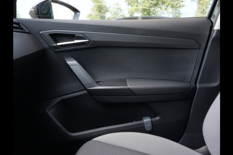 Seat Ibiza 1.0 TSI Style Business Intense | Navigatie | Camera | Climate Control