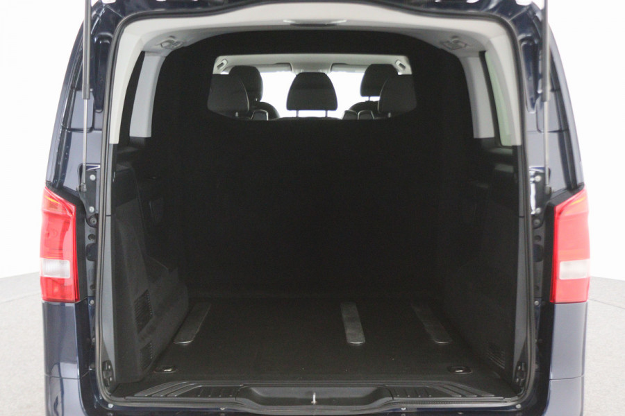 Mercedes-Benz Vito 114 CDI Lang DC Comfort Automaat Leer, Navigatie, Camera, 19" LMV, Cruise, PDC, Trekhaak