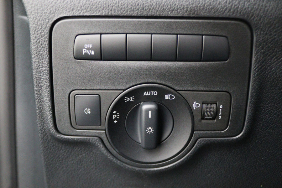 Mercedes-Benz Vito 114 CDI Lang DC Comfort Automaat Leer, Navigatie, Camera, 19" LMV, Cruise, PDC, Trekhaak