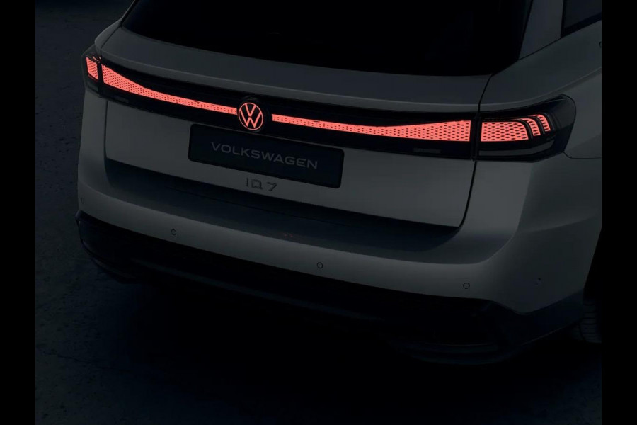 Volkswagen ID.7 Tourer Pro Business 77 kWh accu. 210 kW / 286 pk Variant