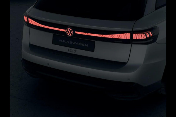 Volkswagen ID.7 Tourer Pro Business 77 kWh accu. 210 kW / 286 pk Variant