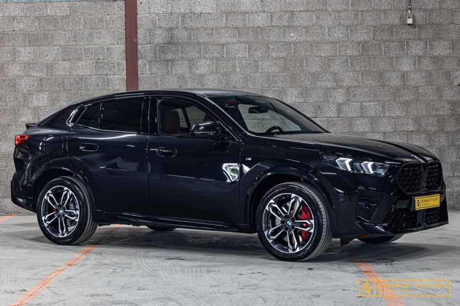 BMW X2 SDrive20i Launch Edition|M-sport|Pano|H&K|360 cam|HUD