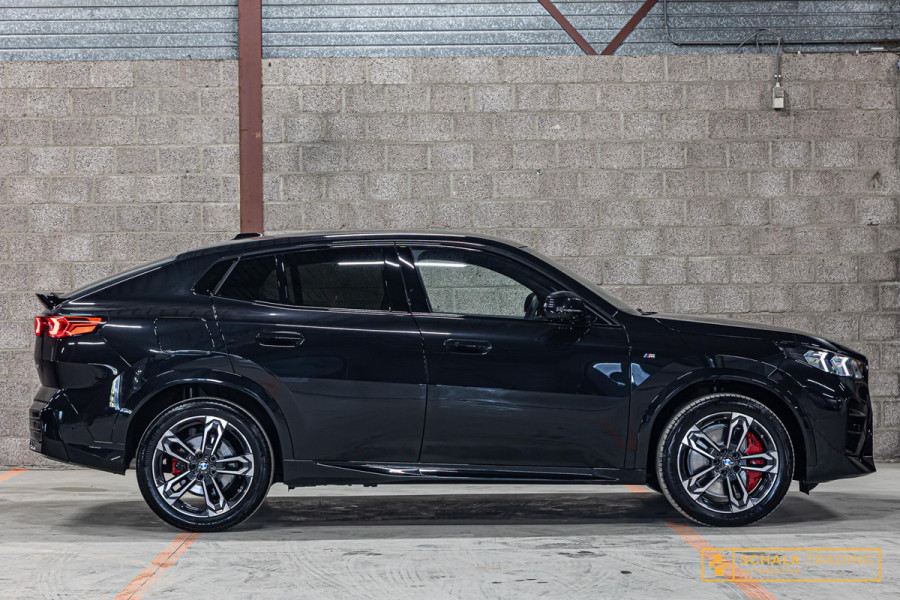 BMW X2 SDrive20i Launch Edition|M-sport|Pano|H&K|360 cam|HUD