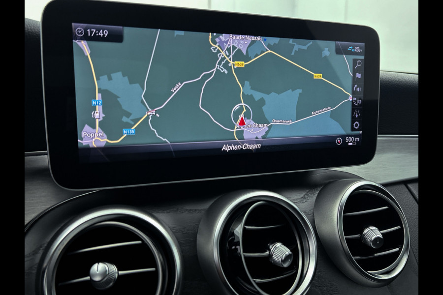 Mercedes-Benz C-Klasse 200 Business Solution AMG | Achteruitrijcamera | AMG-styling | Smartphone-integratiepakket | Navigatiesysteem full map | 24 Maanden Mercedes-Benz Certified garantie.